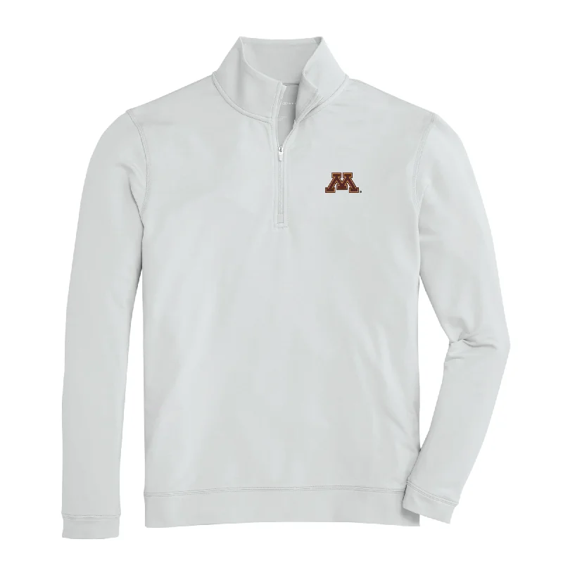 Dressing Tips Minnesota Flow Performance Pullover