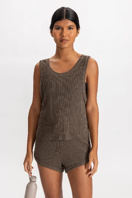 Fashion Elements Swell Crop Top
