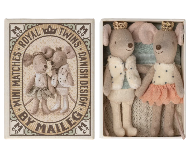Relaxed Fit Maileg Royal Twins in a Box, Little Brother and Sister (Pink Skirt)