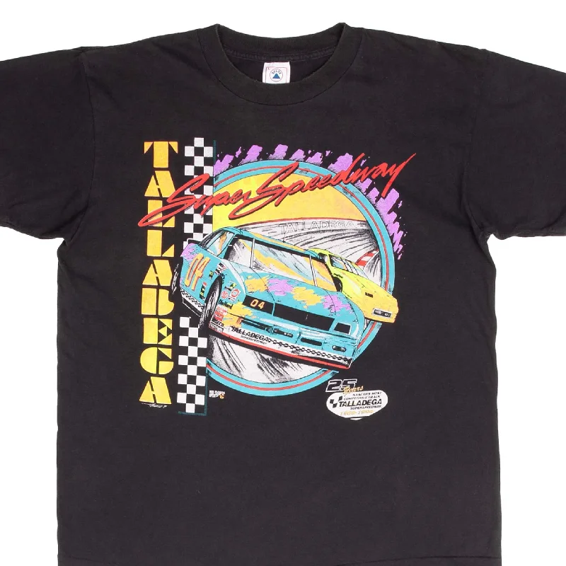 Soft And Comfortable VINTAGE NASCAR TALLADEGA SPEEDWAY 1994 TEE SHIRT SIZE LARGE MADE IN USA Soft And Comfortable VINTAGE NASCAR TALLADEGA SPEEDWAY 1994 TEE SHIRT SIZE LARGE MADE IN USA