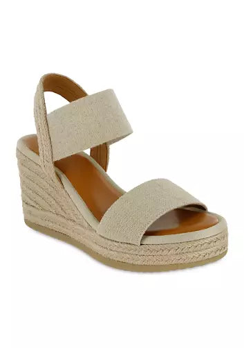 Easygoing Fashion MIA Brittni Wedge | Natural