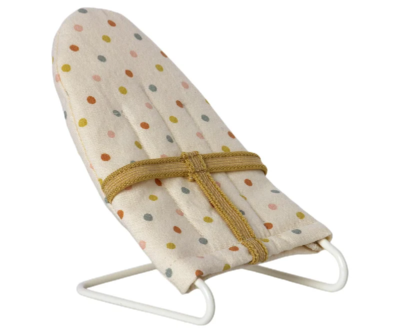 Stylish Comfort Maileg Babysitter Bounce Chair for My Mouse