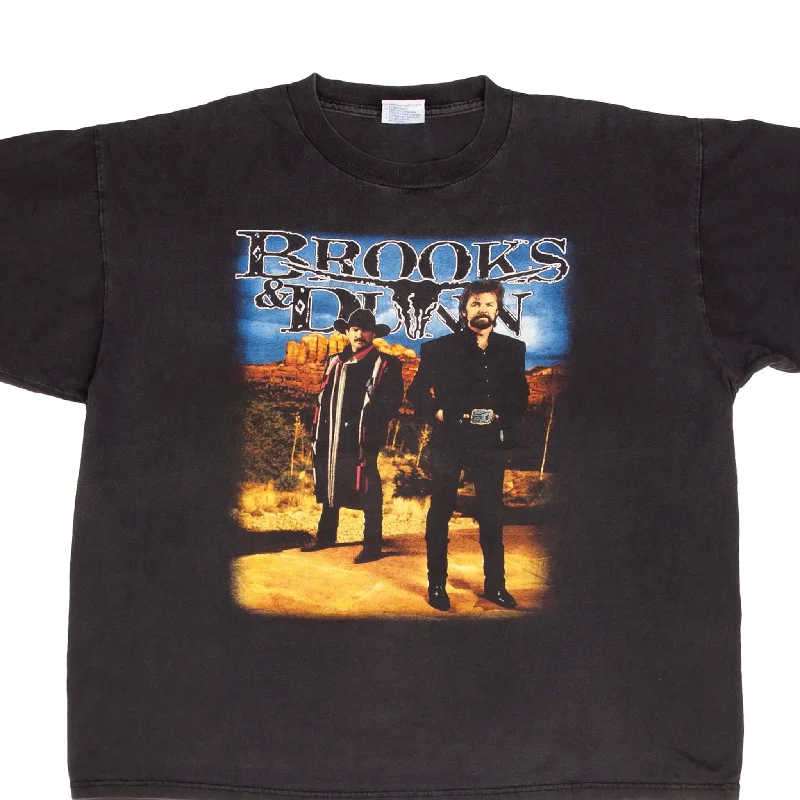 Celebrity Style VINTAGE BROOKS & DUNN 1990S TEE SHIRT SIZE XL