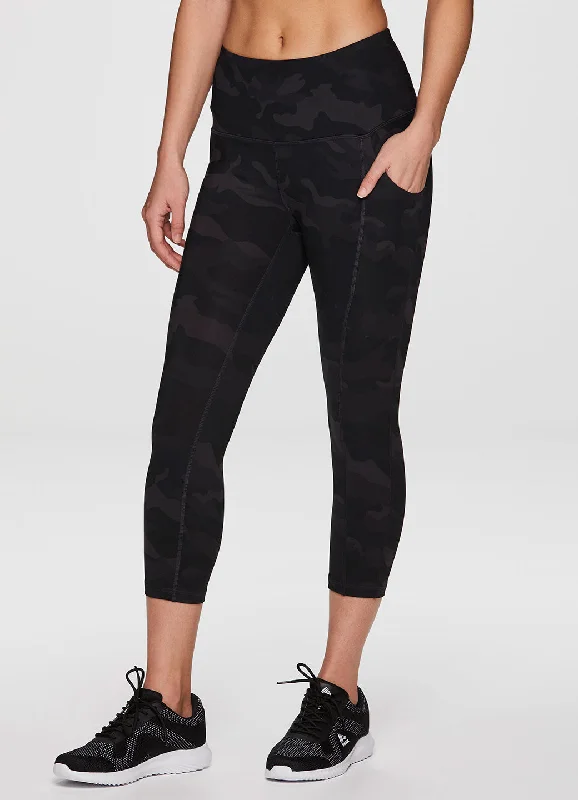 Fashion Elements Prime Ultimate Camo Capri