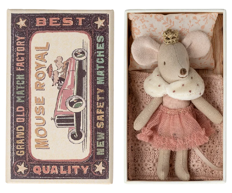 Fresh Comfort Maileg Princess Little Sister Mouse in a Box Dressed in Pink