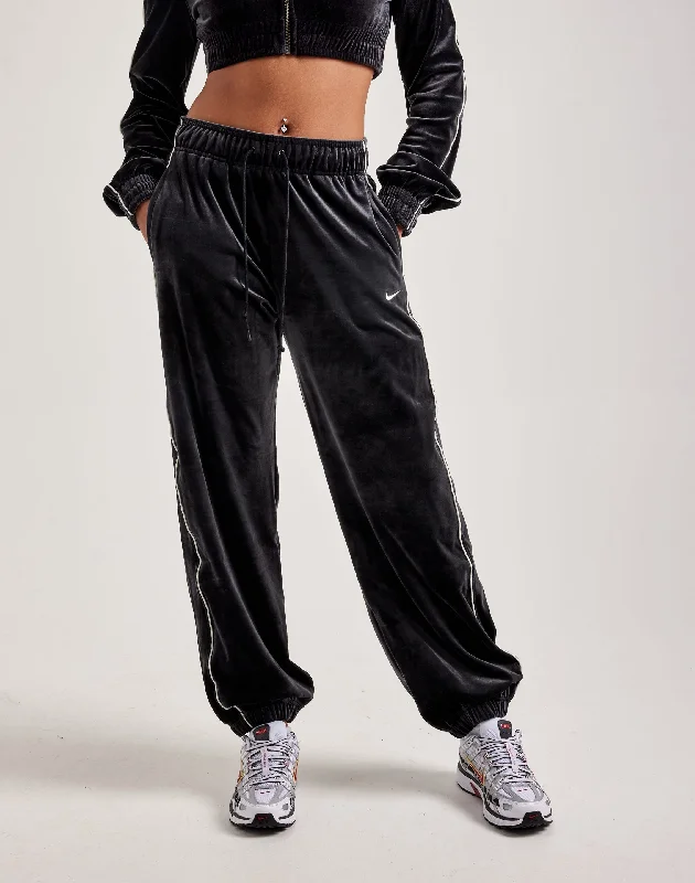 Sweet Girl Nike Mid-Rise Velour Joggers