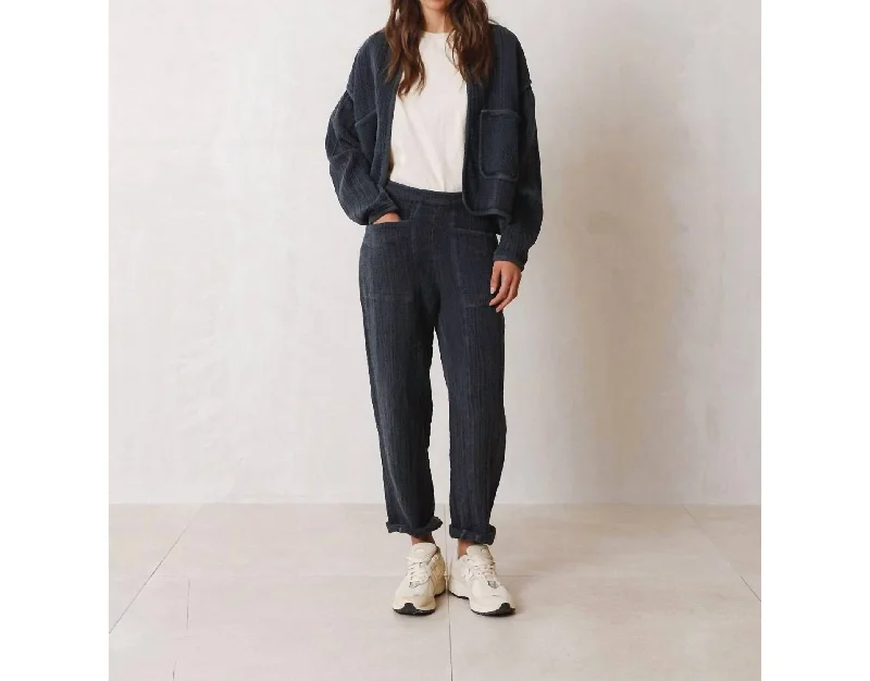 Easygoing Fashion Double Gauze Pant In Charcoal