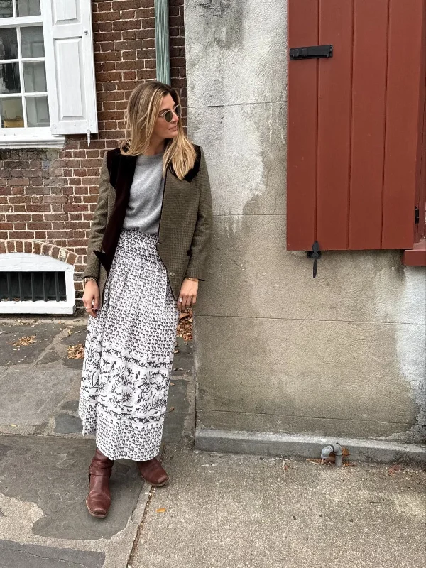 Outdoor Trend Serena Maxi Skirt Brown Petite Fleur