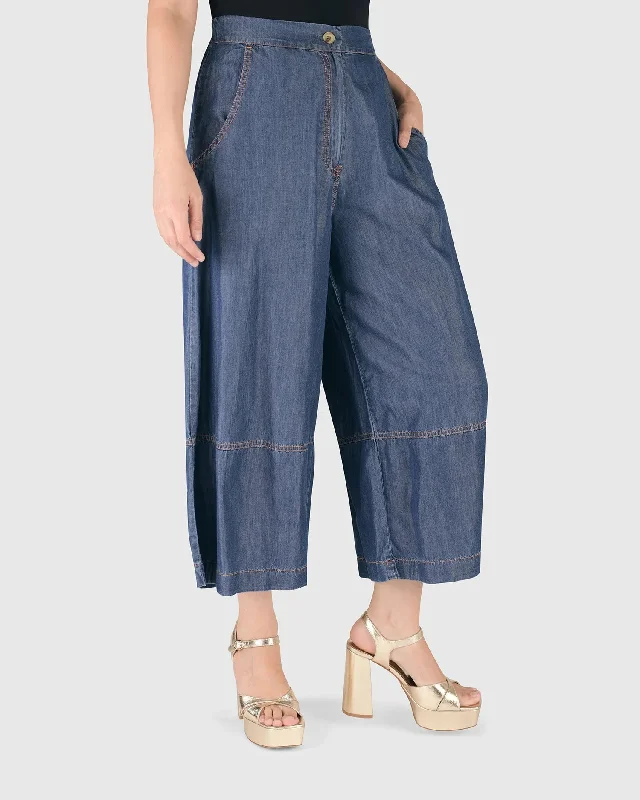 Smart Comfort Rancho Chambray Gauchos, Denim Blue