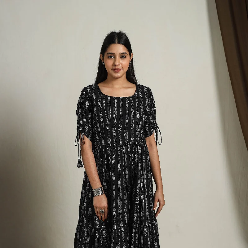 Street Fashion Black - Tiered Fit & Flare Cotton Jacquard Dress 04