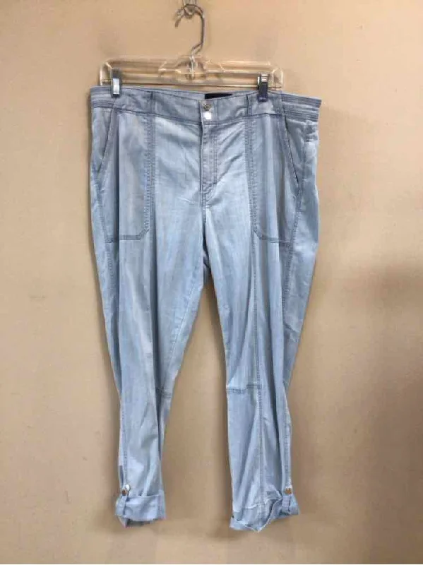 Luxury Classic WHITE HOUSE BLACK MARKET SIZE 14 Ladies PANTS